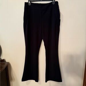 Black Flare Pants with Wide Waistband and Stretch Fabric